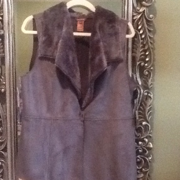 Suede vest
