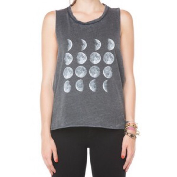 Brandy Melville moon graphic tank - Picture 1 of 2