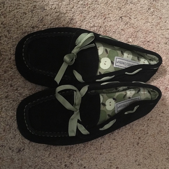 Daniel Green Moccasins