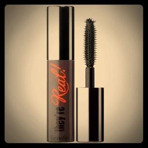 2 Travel size BENEFIT They're Real Black Mascaras