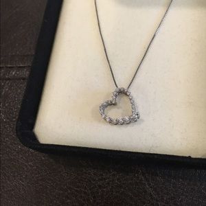 Silver heart necklace