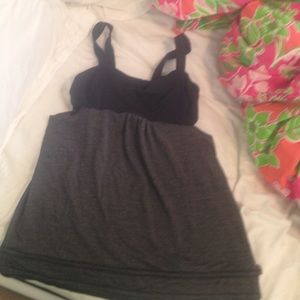 Lulu lemon work out top size 8 - never worn