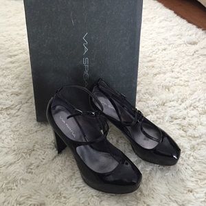 Via Spiga inside platform dress shoes