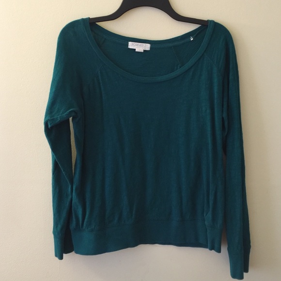 ⭐️SALE⭐️Forever 21 long sleeve - Picture 1 of 3