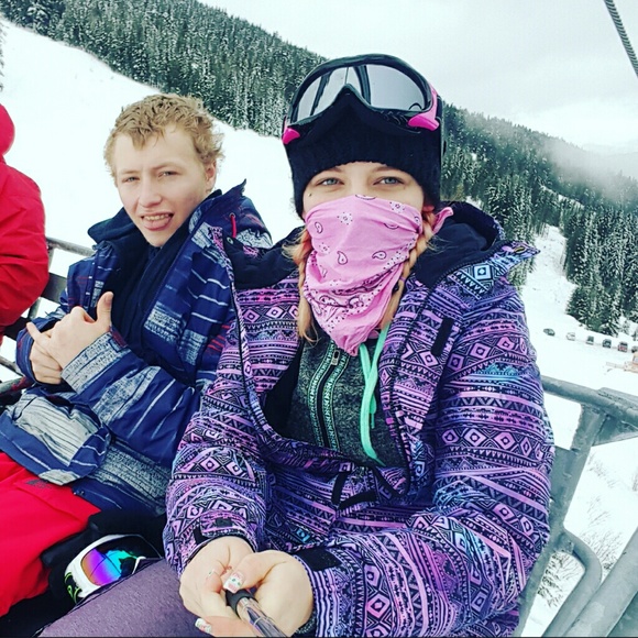 Meet your Posher, Calli