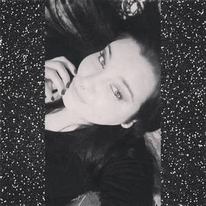 Meet your Posher, Briana