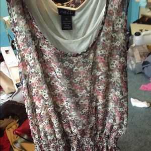 Rue 21 floral top