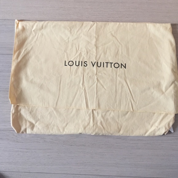 Louis Vuitton dust bag