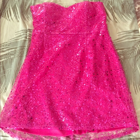 Pink sequin dress never worn!