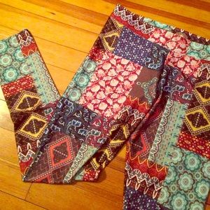 NWOT American Eagle patchwork yoga leggings