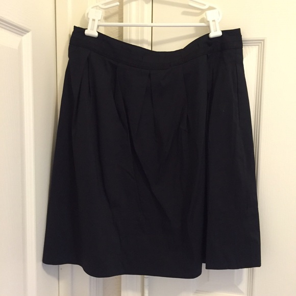 Bcbgmaxazria skirt