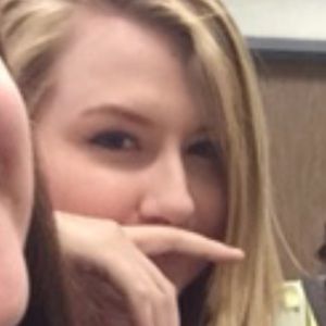 Meet your Posher, Noelle