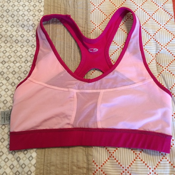 Berry Cross Back Sports Bra - Picture 3 of 4