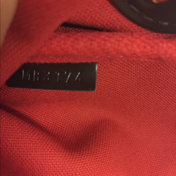 **SOLD**LV Eva clutch - Picture 4 of 4