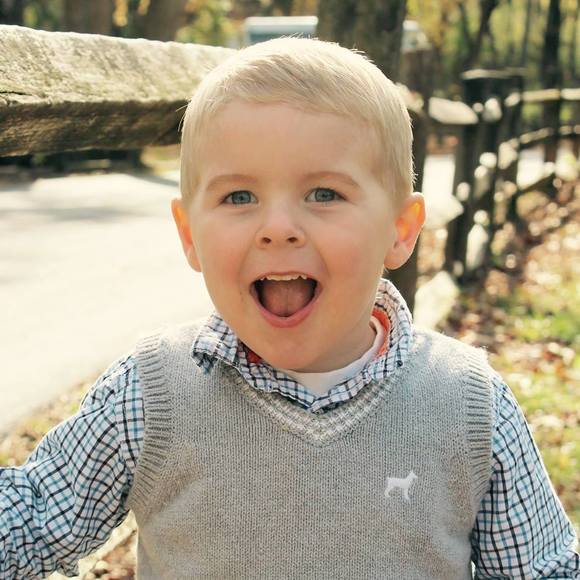 Meet your Posher, Liz - Picture 2 of 2