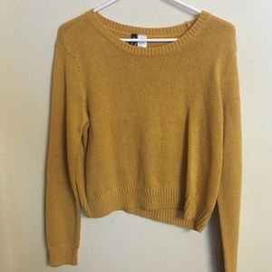Cute mustard yellow crop top sweater :)