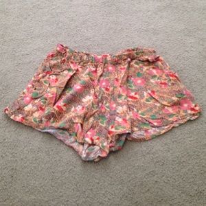 loose flows shorts