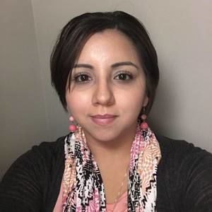 Meet your Posher, Mia