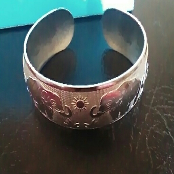 SILVER BANGLE CUFF BRACELET ELEPHANTS SKETCH - Picture 4 of 4