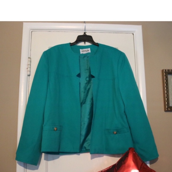 Jackets & Blazers - Vintage Blazer