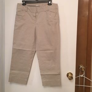 Khaki Capri