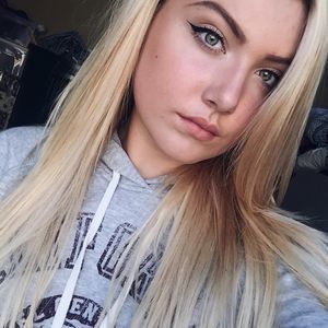 Meet your Posher, Cece