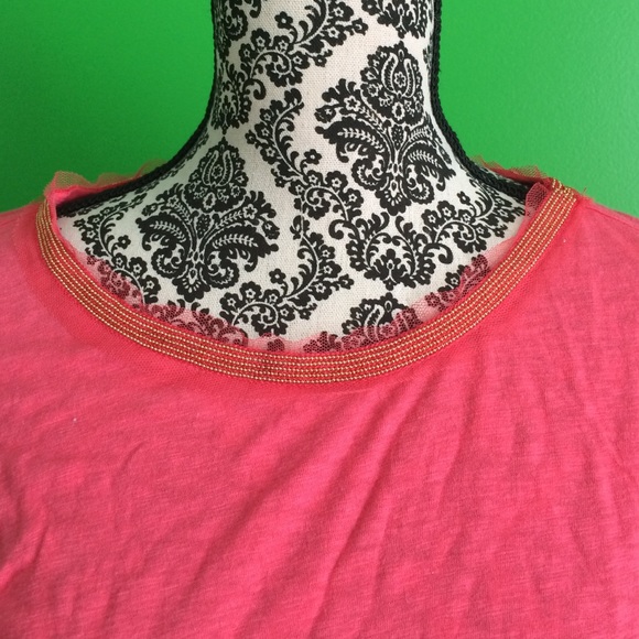 Daisy Fuentes tee - Picture 2 of 3