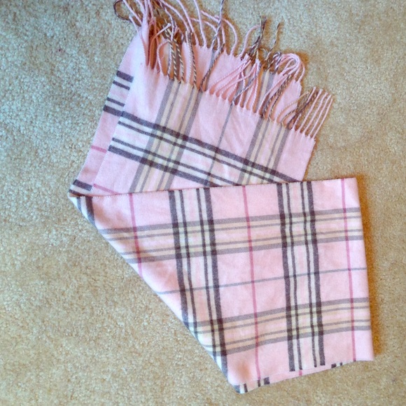 Burberry scarf