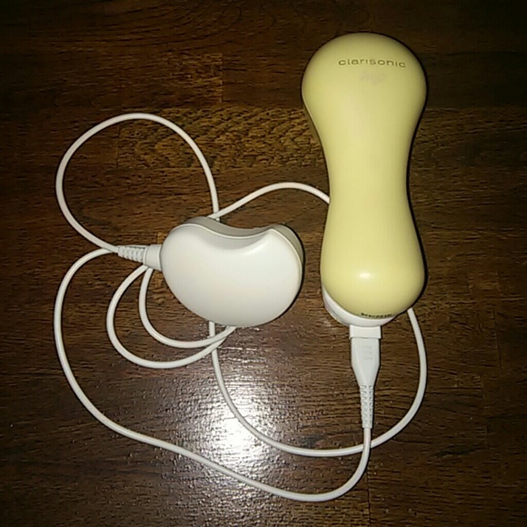 Genuine Original Clarisonic Mia brush