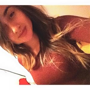 Meet your Posher, Daniela