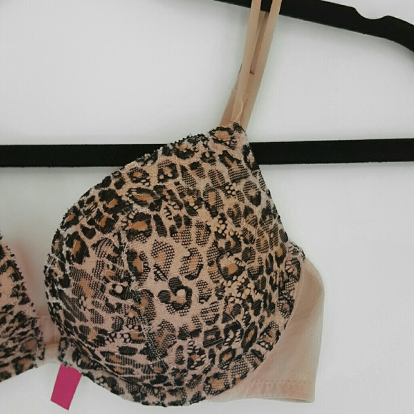 NEW Victoria's Secret PINK "Heartbreaker" Bra