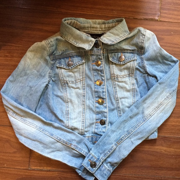 Cropped denim jacket - Picture 1 of 2