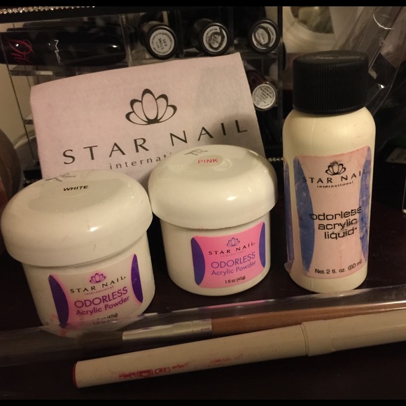 Pink and white nail kit