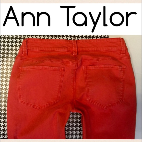 Ann Taylor Pants - Ann Taylor modern fit coral skinny jeans SIZE 0