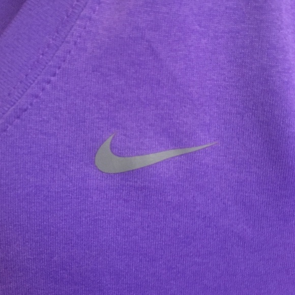 Cute purple Nike dry fit tee - Picture 3 of 3