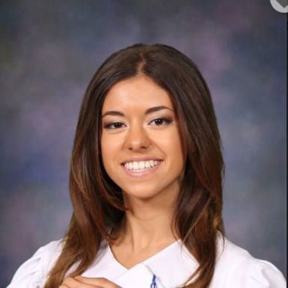 Meet your Posher, Lauren - Picture 1 of 1