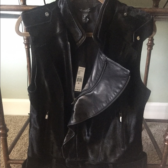 Women's size M Kenneth Cole real Fur vest.