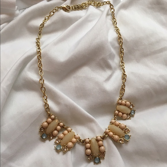 Statement necklace