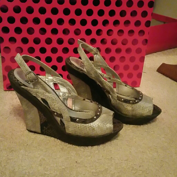 Wedges - Picture 2 of 3