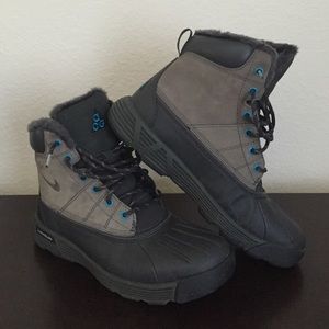 Nike Lunarlon snow boots