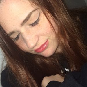 Meet your Posher, Kaye