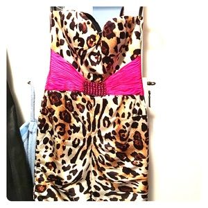 Sherri Hill leopard cocktail