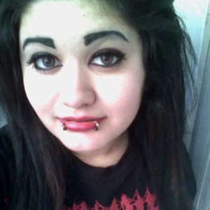 Meet your Posher, Yaritzaa