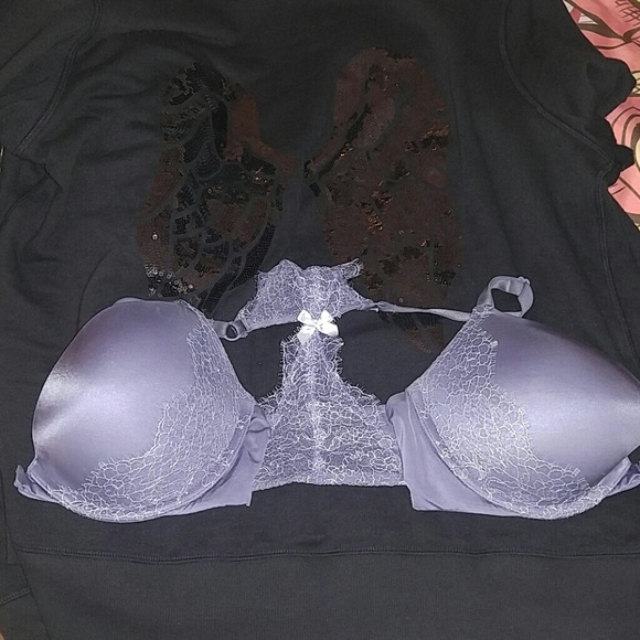 Victoria's Secret 38B