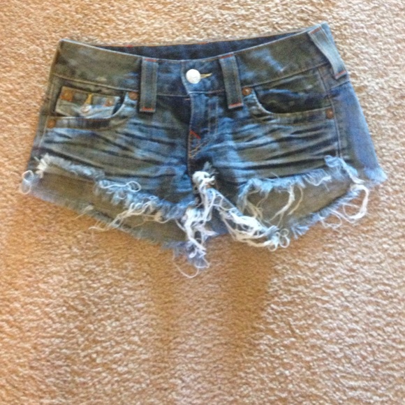 True Religion Jean Short cut off style size 26