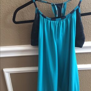Lululemon tank with attached bra
