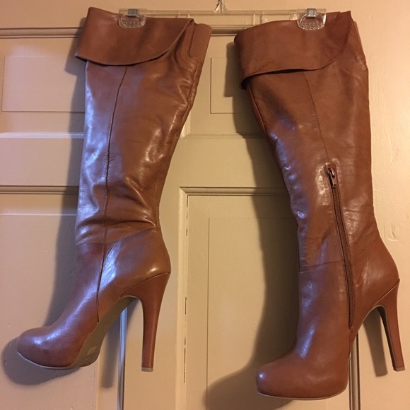 Jessica Simpson tan tall boots