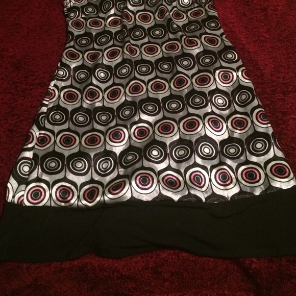 Comfortable Dress! - Picture 2 of 3