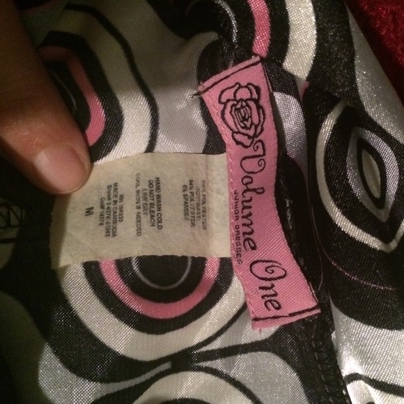 Comfortable Dress! - Picture 3 of 3