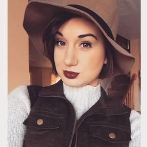 Meet your Posher, Jenna